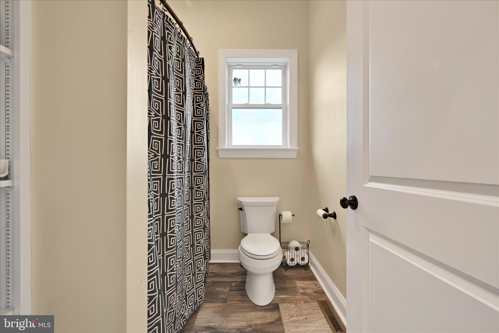 410 Walnuttown Road Fleetwood, PA 19522 - Photo 43 of 60 Bathroom