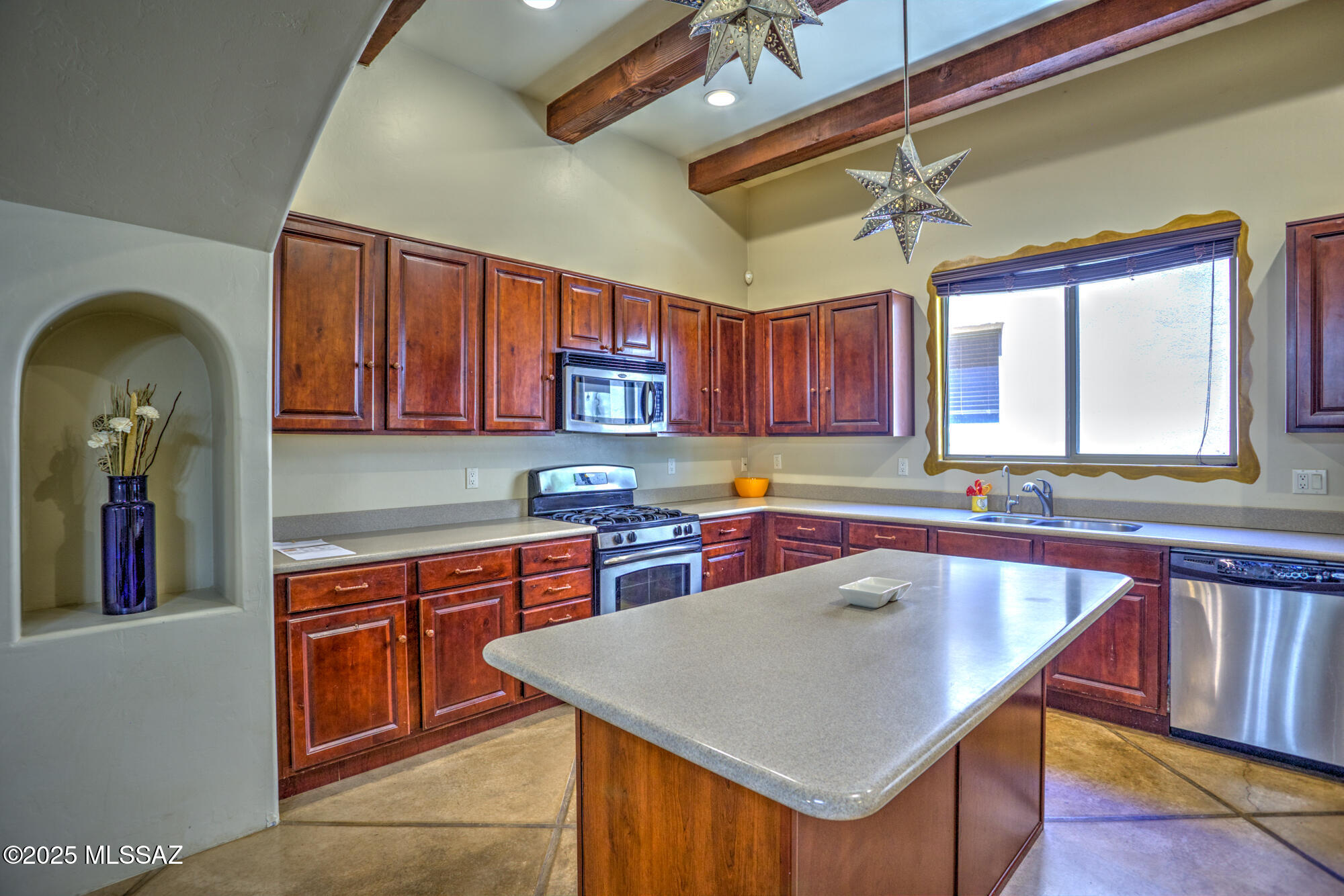 2673 North Sahuara Place Tucson, AZ 85712 - Photo 22 of 46