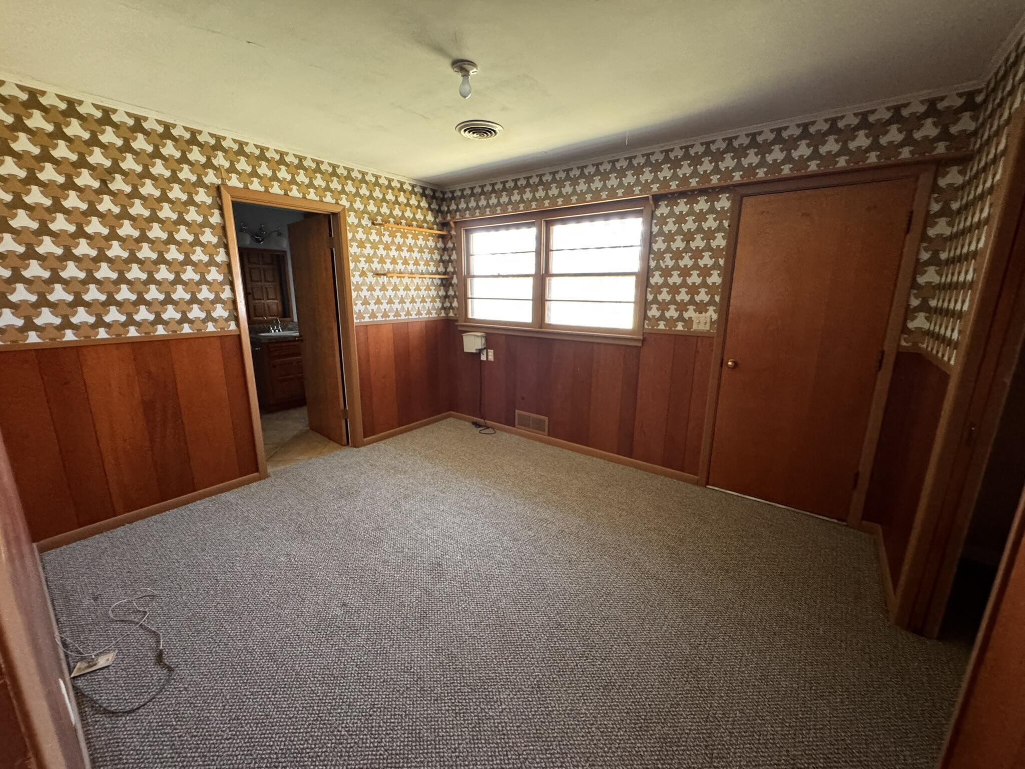 701 Zephyr Plainview, TX 79072 - Photo 24 of 29