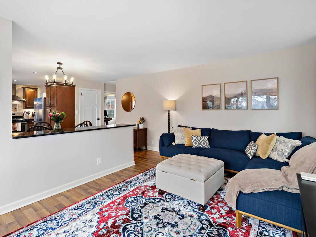 8904 Stanlen Road St. Louis Park, MN 55426 - Photo 6 of 28