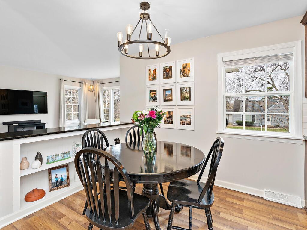 8904 Stanlen Road St. Louis Park, MN 55426 - Photo 7 of 28