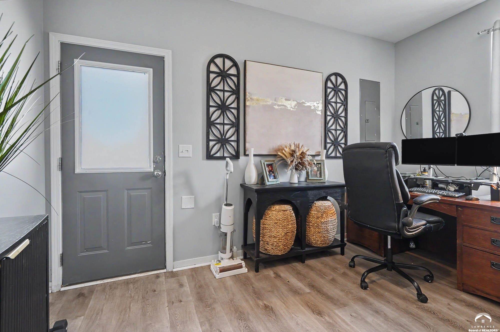 676 East 1375 Road Lawrence, KS 66046 - Photo 22 of 48