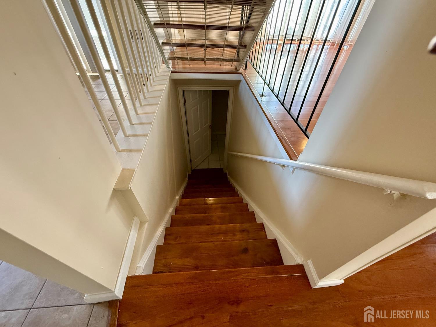 136 Westgate Drive Edison, NJ 08820 - Photo 15 of 17 a view of entryway
