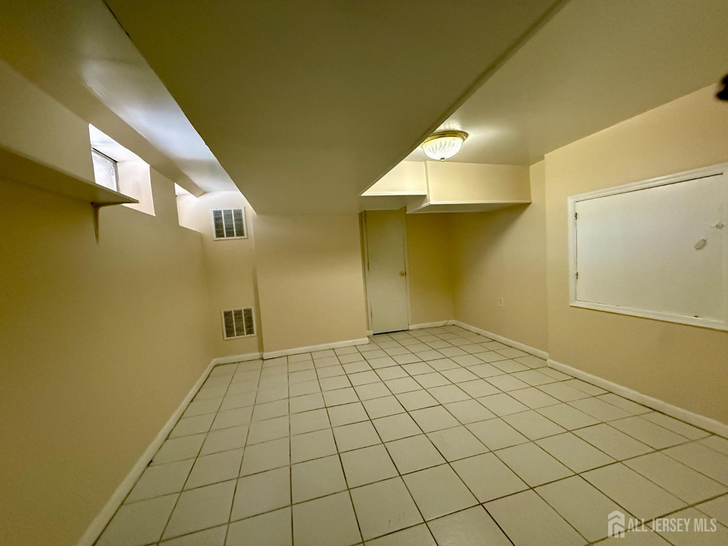 136 Westgate Drive Edison, NJ 08820 - Photo 16 of 17 a view of an empty room