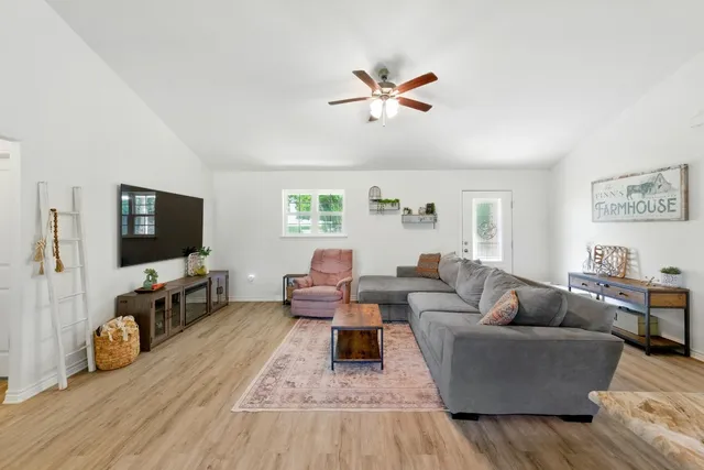 $1,174,999 | 780 County Road 389, Granger, TX 76530