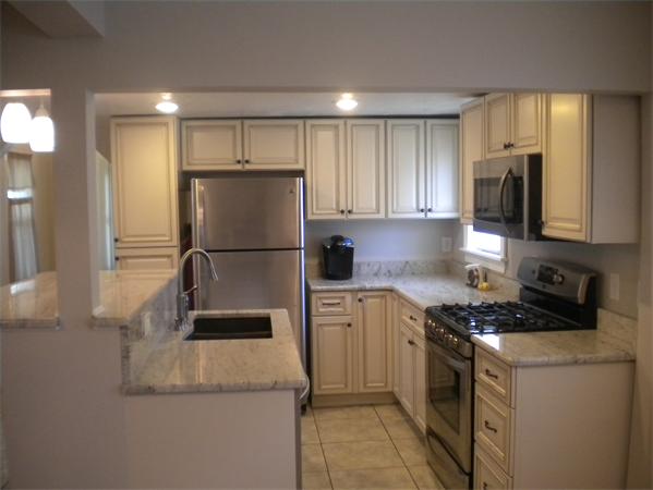 8 Hitch Street Fairhaven, MA 02719 - Photo 6 of 12