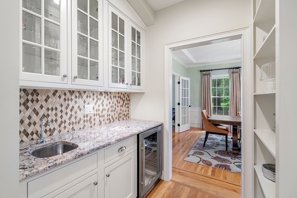 4 Farmstead Way Acton, MA 01720 - Photo 11 of 42