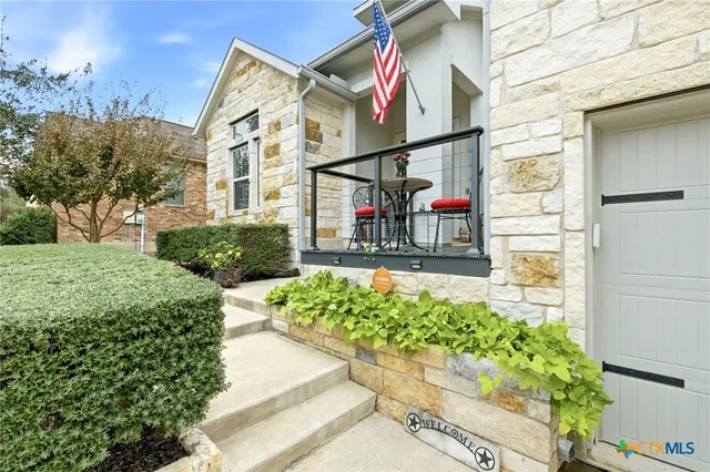 $600,000 | 1209 Winding Way Drive, Georgetown, TX 78628