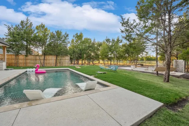 $7,900 | 371 South Ring Road, Waxahachie, TX 75165