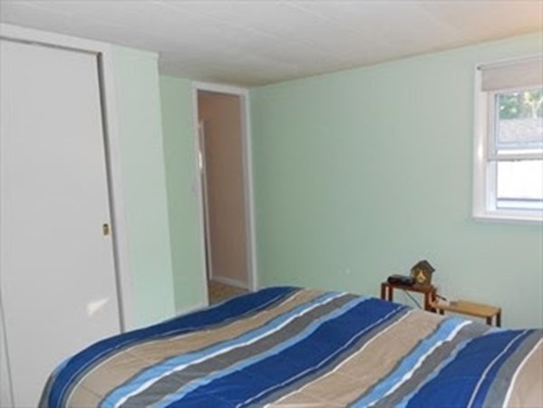 84 Pioneer Way Springfield, MA 01119 - Photo 21 of 24 Gallery Image 21