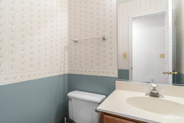 $474,900 | 6 Dartmouth Court, Streamwood, IL 60107