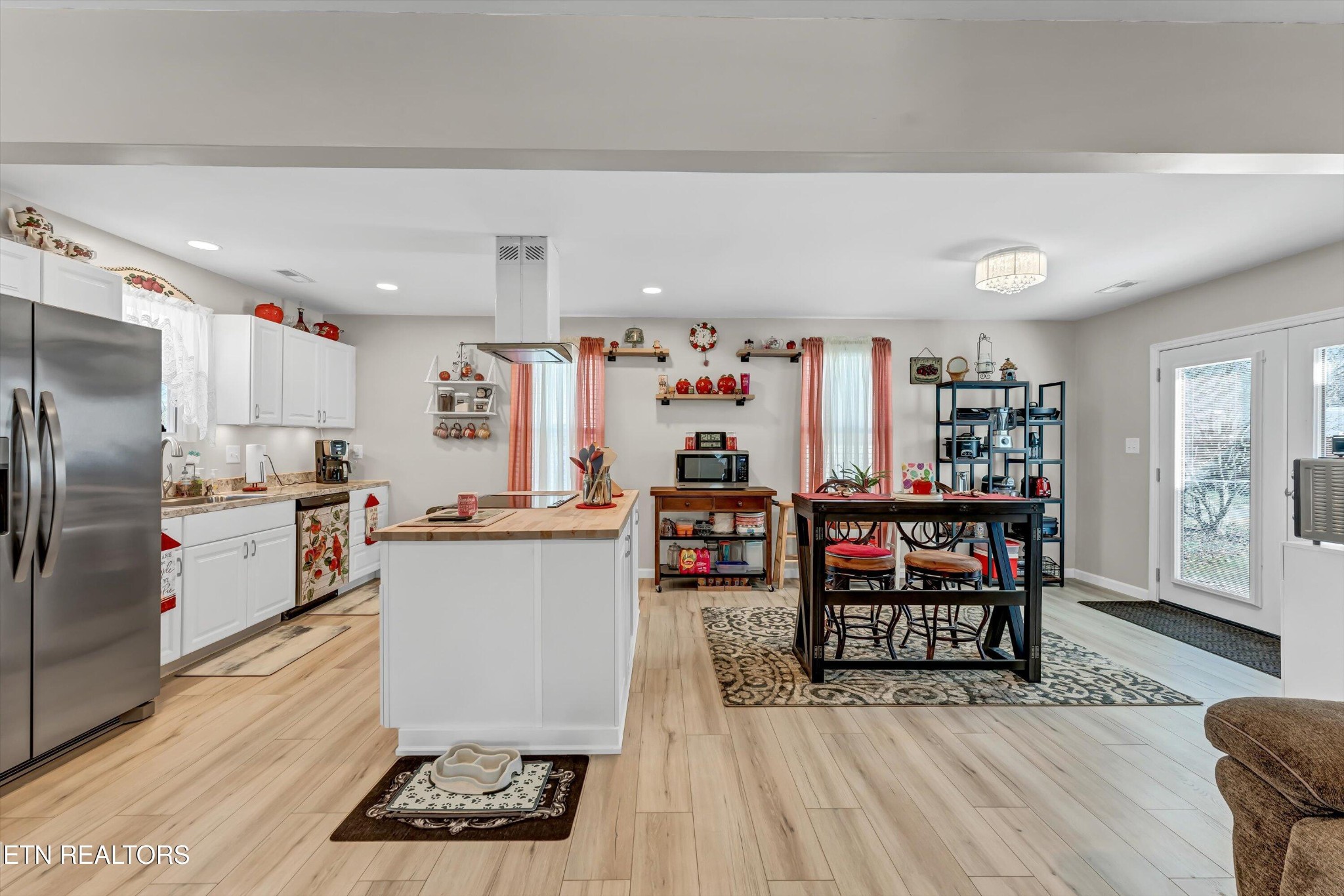 113 Nevada Circle Oak Ridge, TN 37830 - Photo 6 of 21 Gallery Image 6