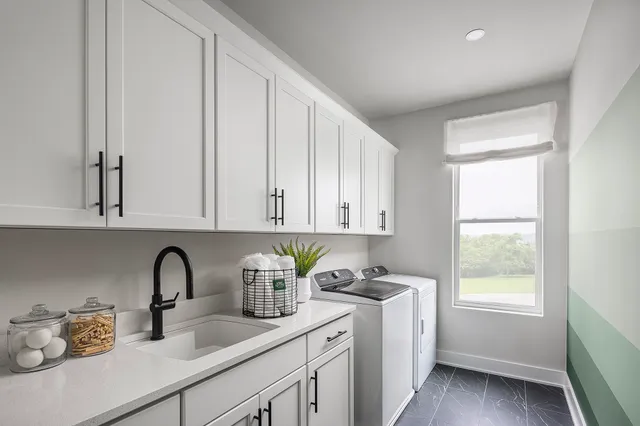 $599,000 | 824 42nd Avenue North, Nashville, TN 37209