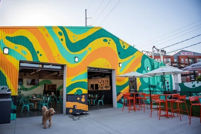 $599,000 | 824 42nd Avenue North, Nashville, TN 37209