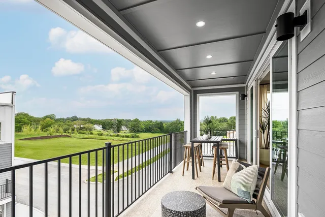 $599,000 | 824 42nd Avenue North, Nashville, TN 37209