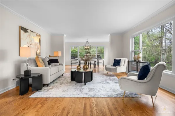 $1,895,000 | 3620 Lawson Road, Glenview, IL 60026