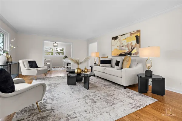$1,895,000 | 3620 Lawson Road, Glenview, IL 60026