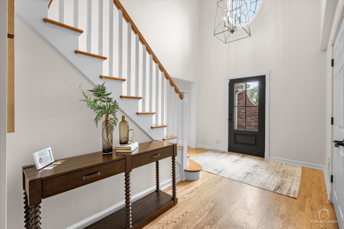 3620 Lawson Road Glenview, IL 60026 - Photo 9 of 40