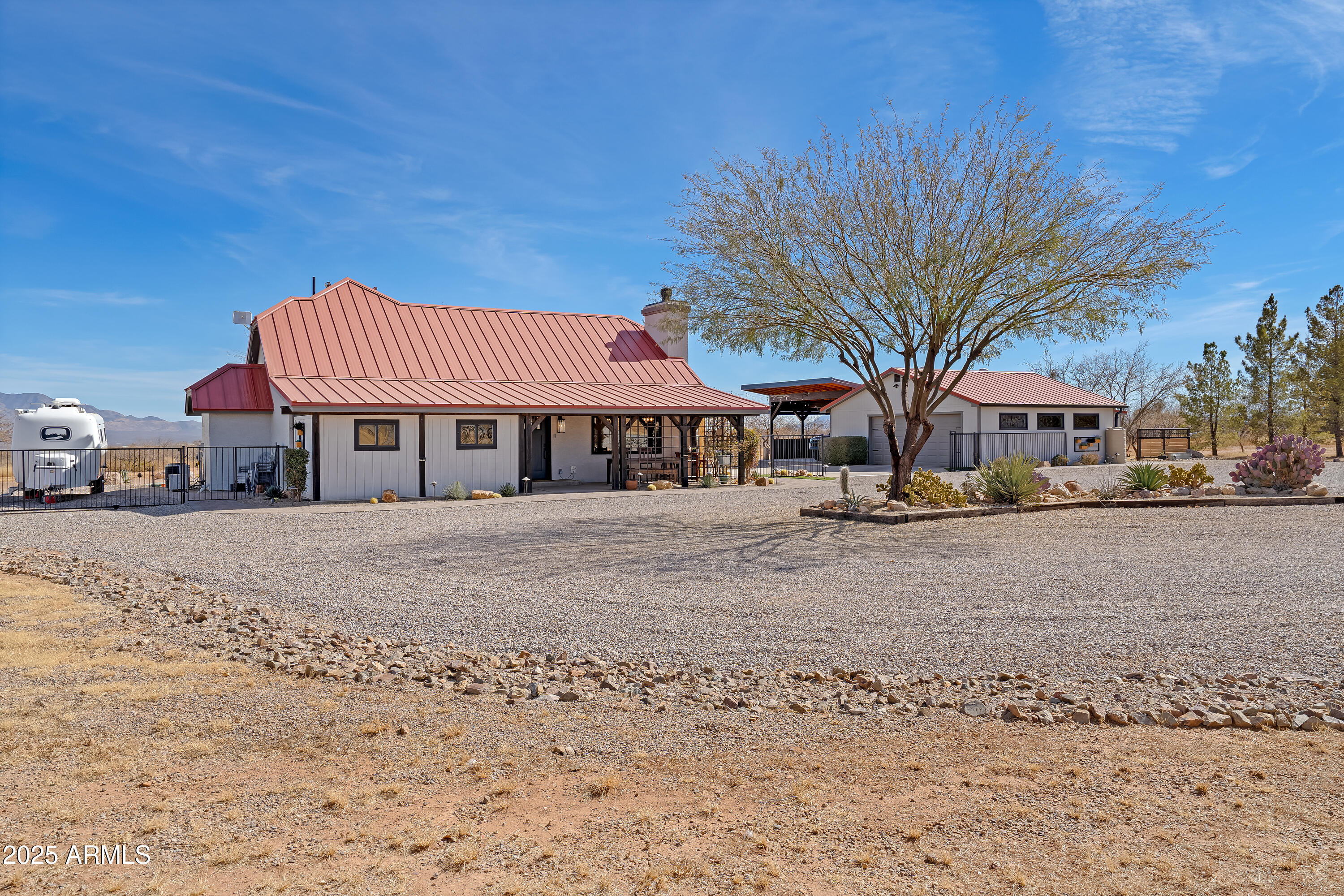 6701 South Moson Road Hereford, AZ 85615 - Photo 14 of 133 1 Front Exteriors-3