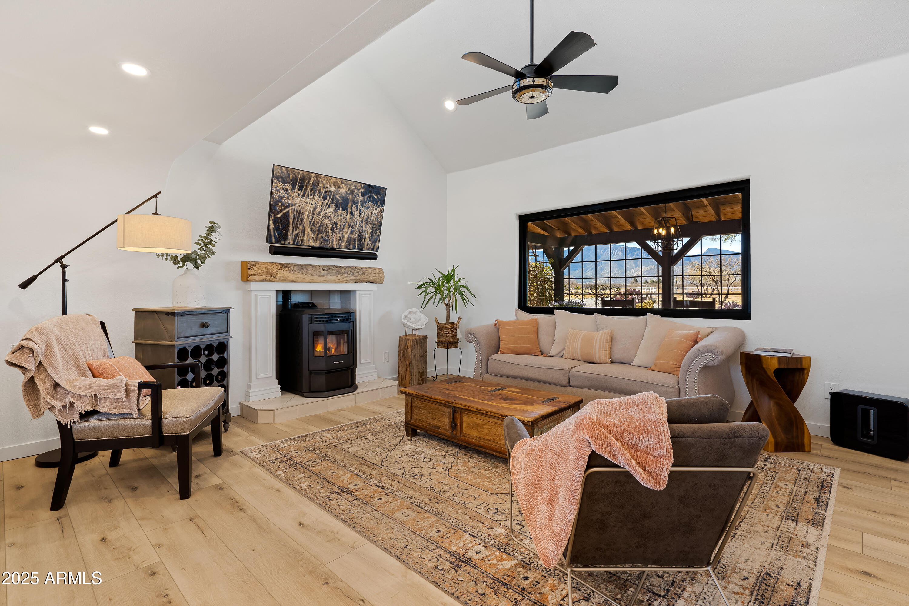 6701 South Moson Road Hereford, AZ 85615 - Photo 24 of 133 2 Interiors-5