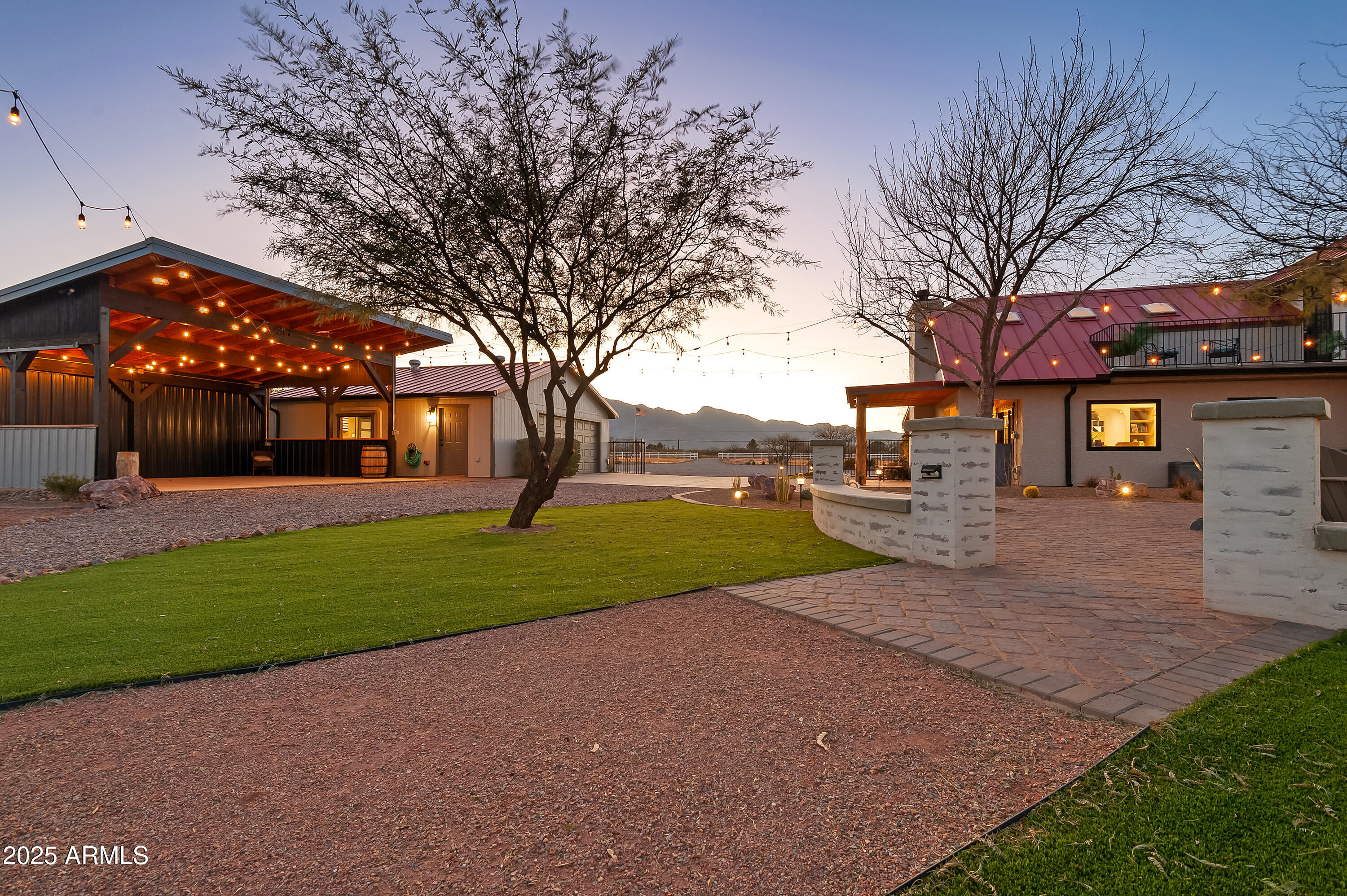 6701 South Moson Road Hereford, AZ 85615 - Photo 7 of 133 Sunset photos-13