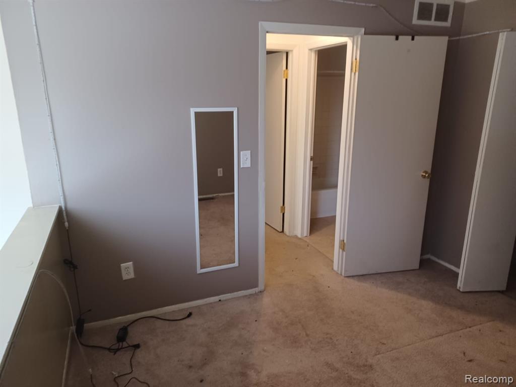14091 Jackson Street Taylor, MI 48180 - Photo 16 of 17