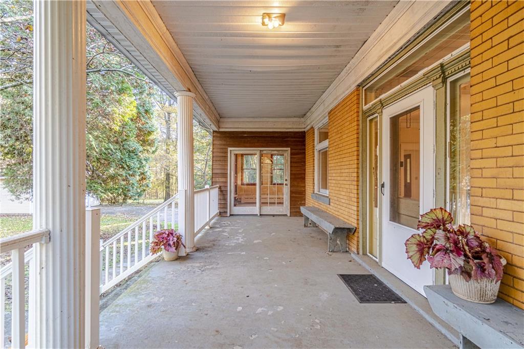 5620 Meridian Road Gibsonia, PA 15044 - Photo 3 of 25 Gallery Image 3