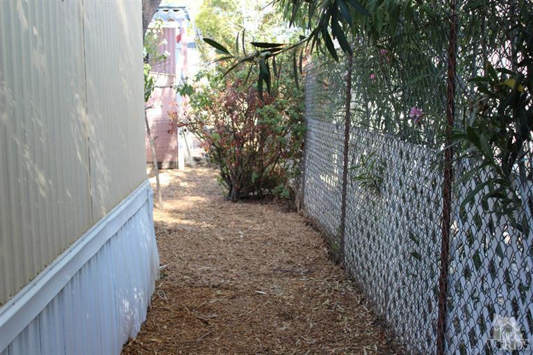 1225 South Rice Road, Unit 35 Ojai, CA 93023 - Photo 7 of 19 a view of a pathway of a building