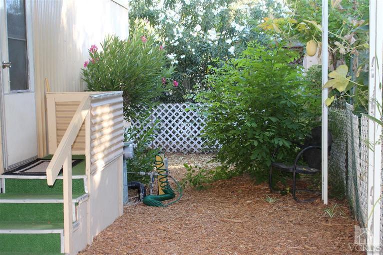 1225 South Rice Road, Unit 35 Ojai, CA 93023 - Photo 10 of 19 a view of outdoor space and yard