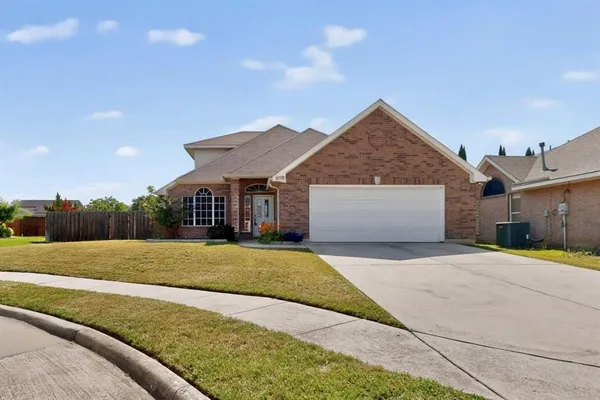 $365,000 | 5720 Colorado Court, Haltom City, TX 76137