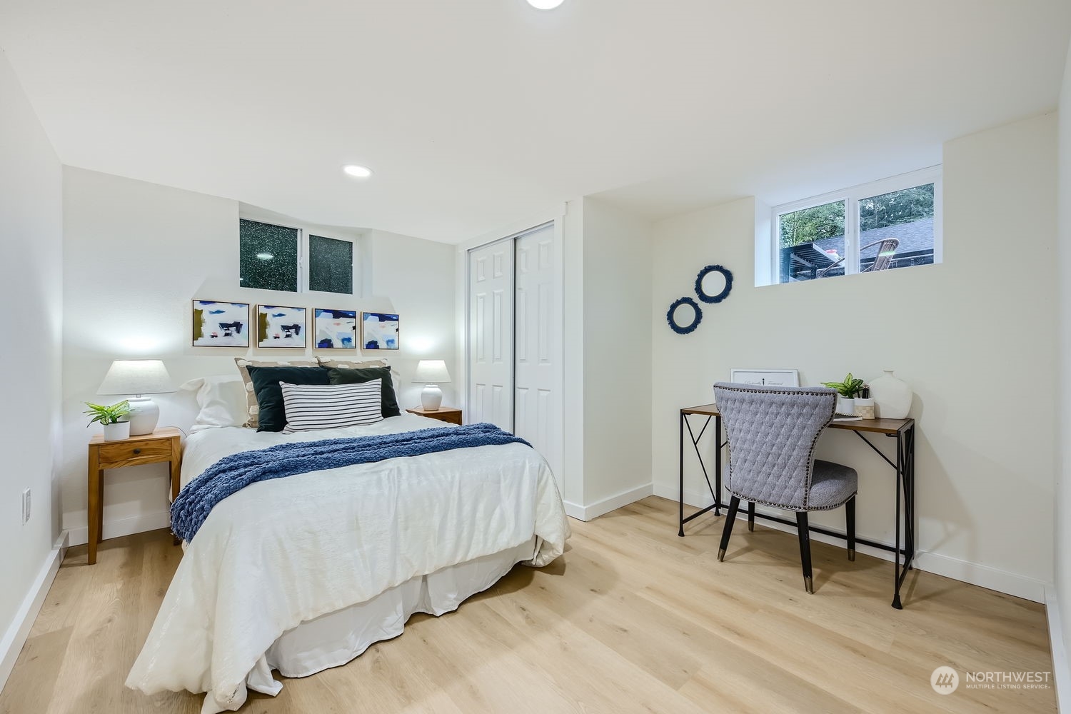 12033 Renton Avenue South Seattle, WA 98178 - Photo 23 of 30 Gallery Image 23