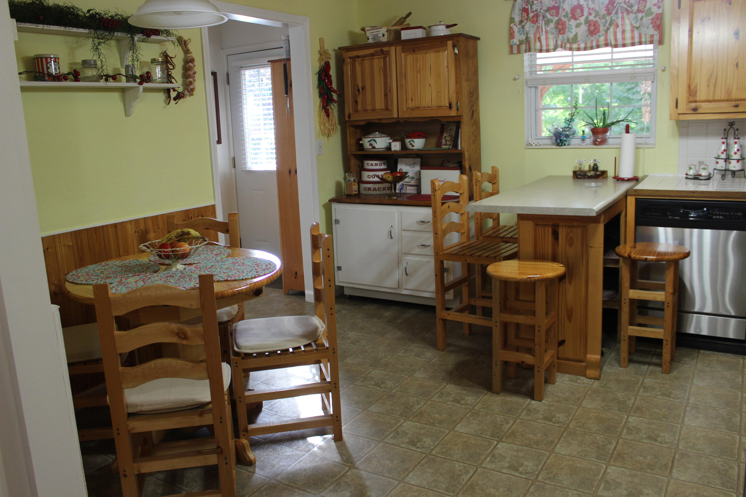 334 Shannon Road Jacksboro, TN 37757 - Photo 17 of 38 IMG_3012