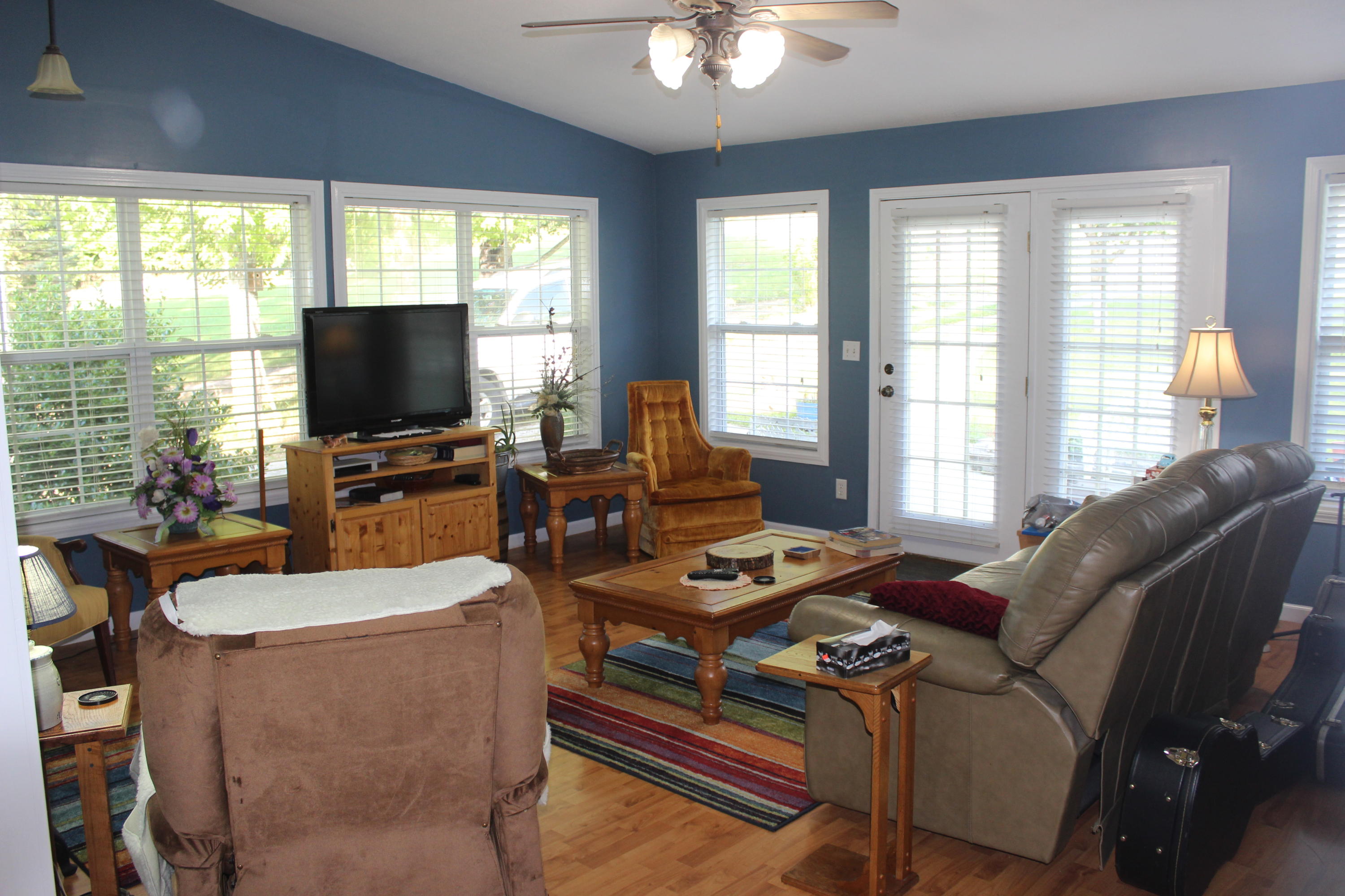 334 Shannon Road Jacksboro, TN 37757 - Photo 22 of 38 IMG_3026