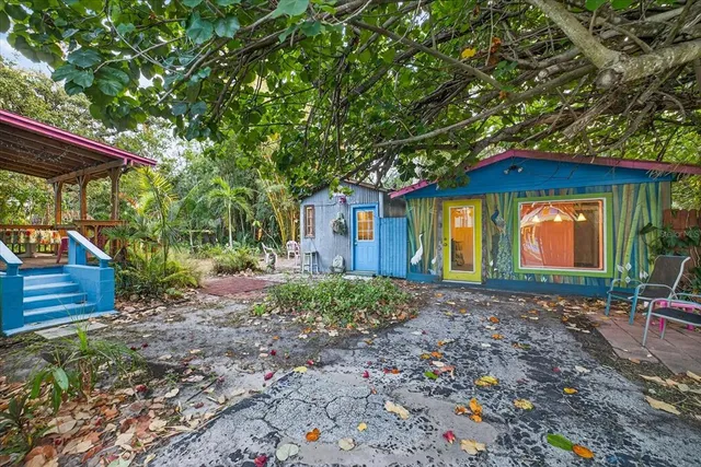 $375,000 | 1019 10th Avenue West, Bradenton, FL 34205