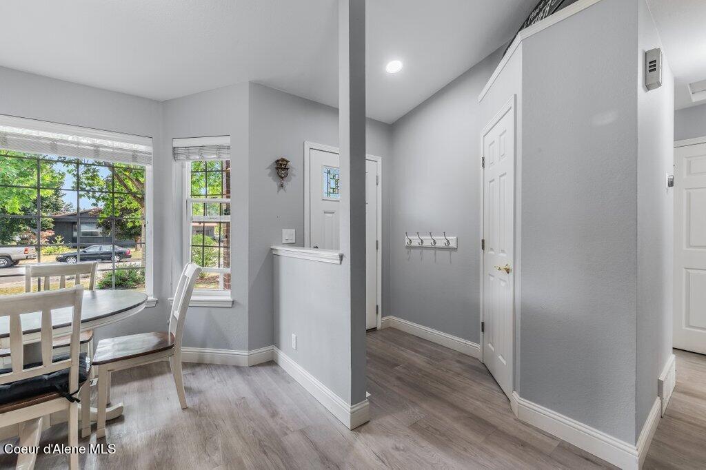 3701 Belmont Road Coeur D'Alene, ID 83815 - Photo 8 of 49 --8.jpg-SMALL