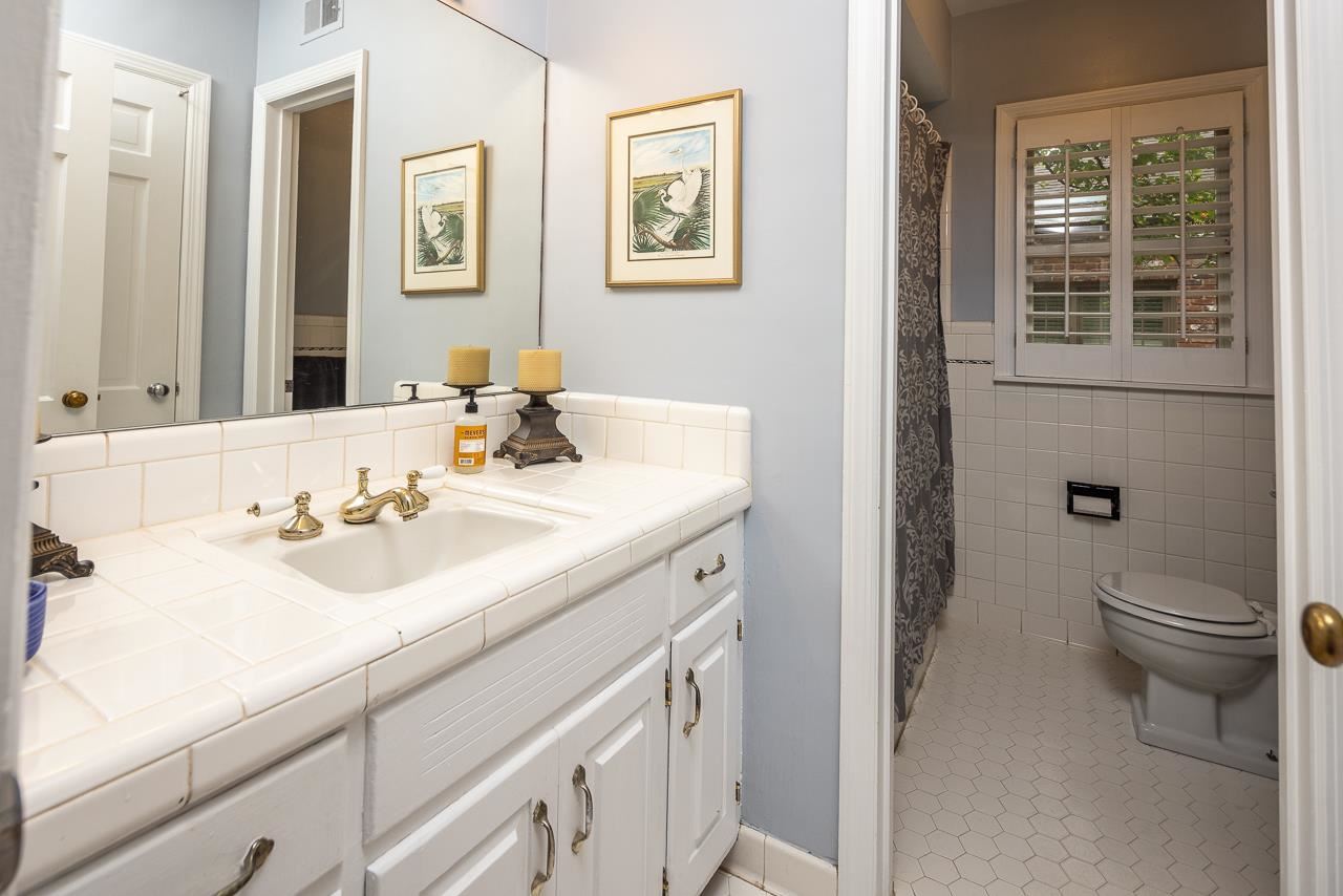 5480 South Angela Road Memphis, TN 38120 - Photo 14 of 25 Gallery Image 14