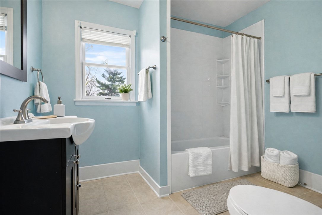295 Terrace Park Rochester, NY 14619 - Photo 14 of 19 Gallery Image 14