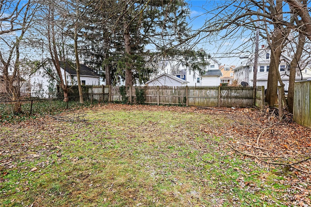 295 Terrace Park Rochester, NY 14619 - Photo 19 of 19 Gallery Image 19