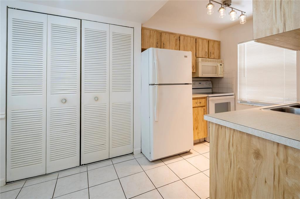 2452 Enterprise Road, Unit 2030 Clearwater, FL 33763 - Photo 36 of 44