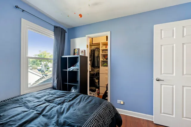 $389,000 | 24 Fillmore Lane, Streamwood, IL 60107