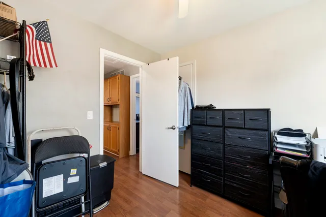 $389,000 | 24 Fillmore Lane, Streamwood, IL 60107