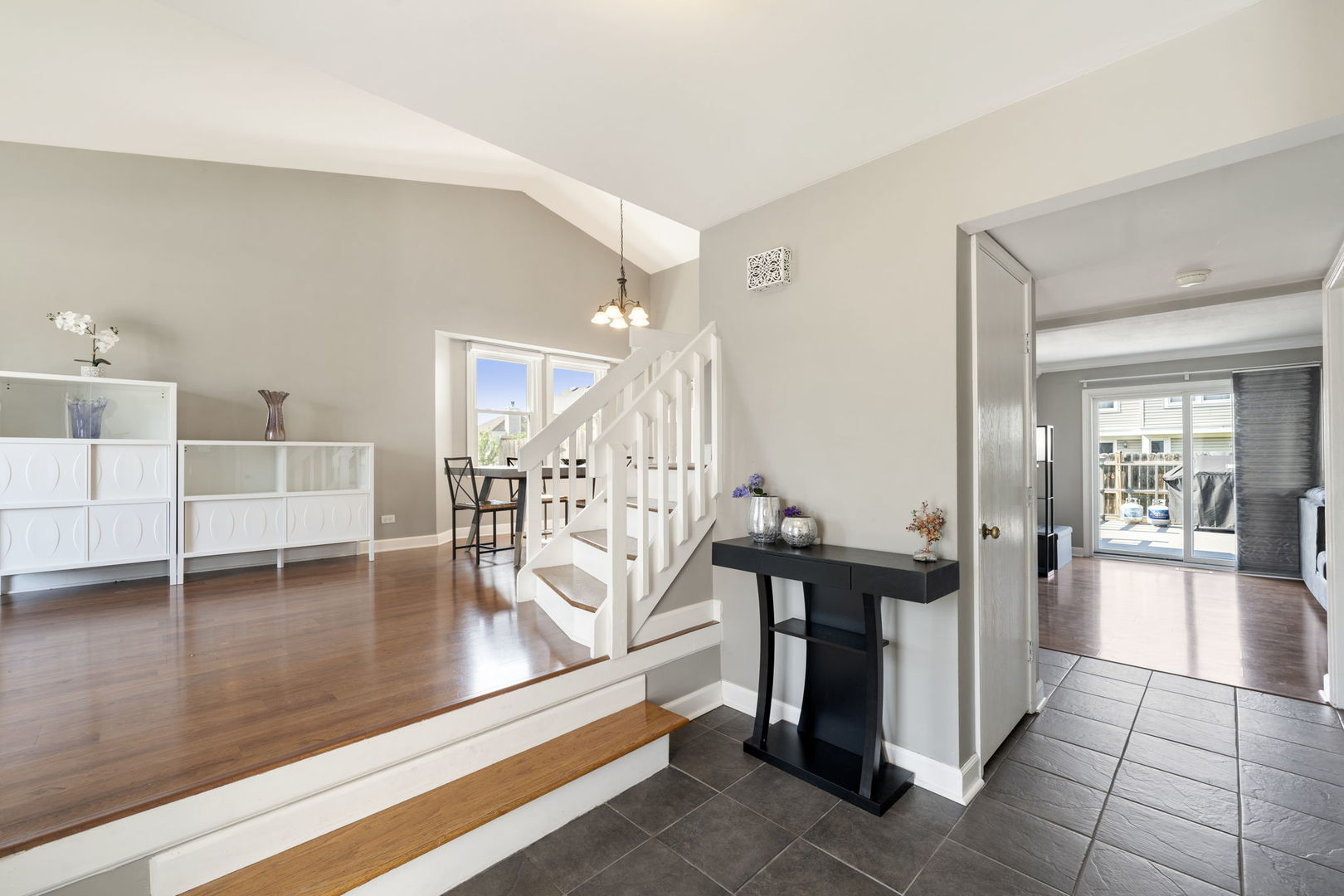 24 Fillmore Lane Streamwood, IL 60107 - Photo 7 of 35 a view of a living room and entry way