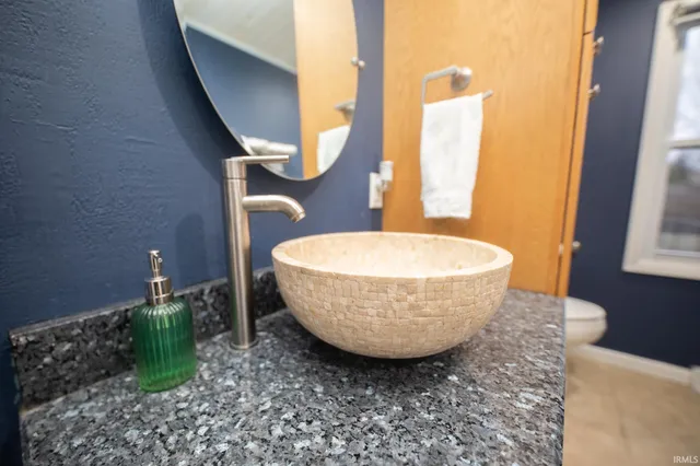 $2,195 | 2108 South Smith Road, Bloomington, IN 47401