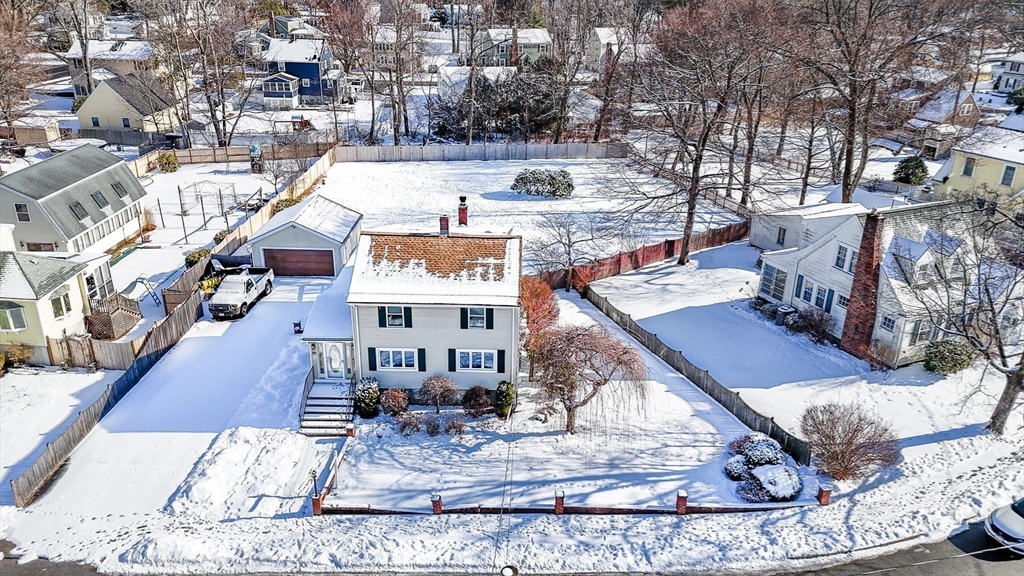 63 Deering Street Reading, MA 01867 - Photo 33 of 40