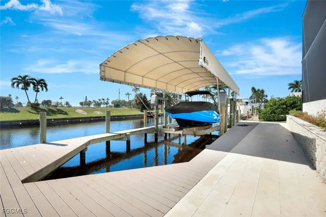 $2,999,900 | 1110 Lenox Court, Cape Coral, FL 33904