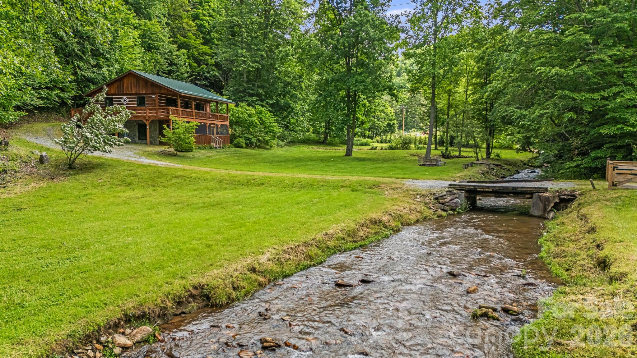 3245 Puncheon Fork Road Mars Hill, NC 28754 - Photo 6 of 48