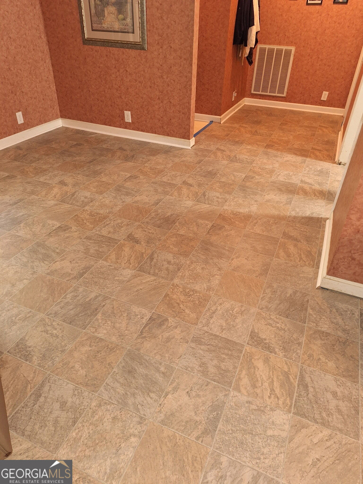 233 Veal Lane Dublin, GA 31021 - Photo 4 of 8