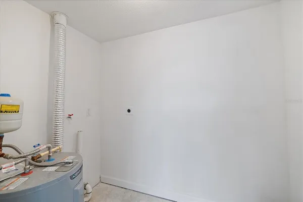 $2,800 | 730 Spanish Drive South, Unit 99, Longboat Key, FL 34228