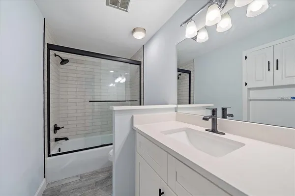 $2,800 | 730 Spanish Drive South, Unit 99, Longboat Key, FL 34228