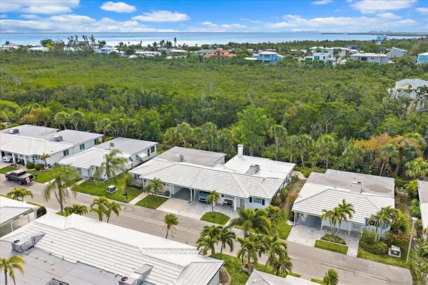 $2,800 | 730 Spanish Drive South, Unit 99, Longboat Key, FL 34228